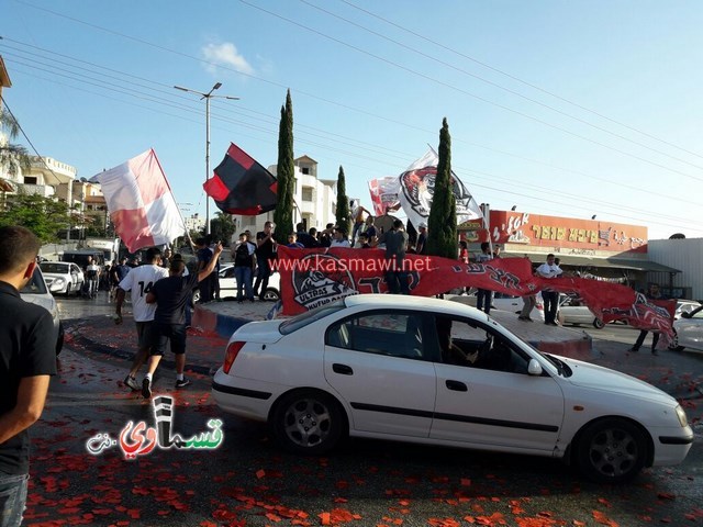 فيديو : الالترس القسماوي يحتفل في دوار الأقصى ومقهى جاري بفوز نادي الوحدة وتأهله الى نهائي الاختبارات 